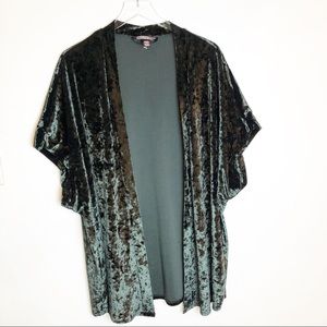 Victoria’s Secret | Crushed Velvet Kimono